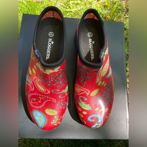 Ladies New Size 10 Sloggers